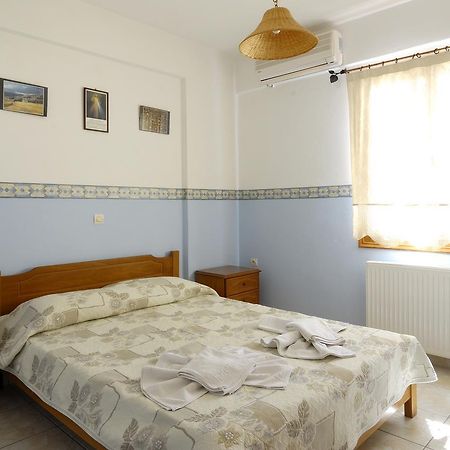 La Celestina Apartments Науса Екстериор снимка